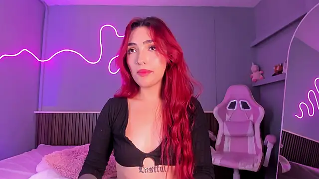 AriiCherry webcam