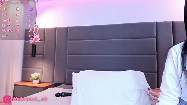 LiahRossii webcam
