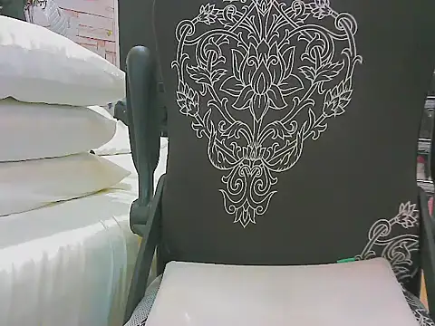 keepmepregnantT webcam