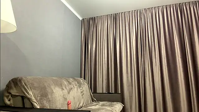 MadisonKirk webcam