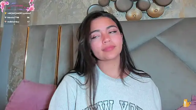 KimDevinne webcam