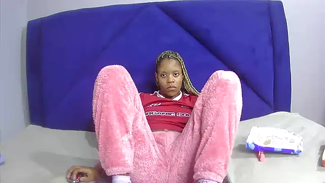 TheSexyBibi webcam