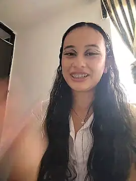 L0lita_Emi12 webcam