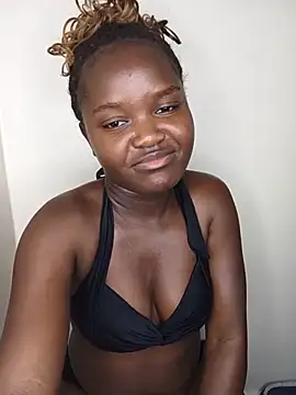 little_creamy webcam