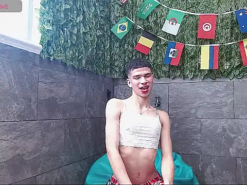 Dilan_Femboy webcam