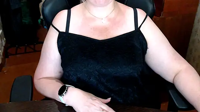 AlisaHot55 webcam