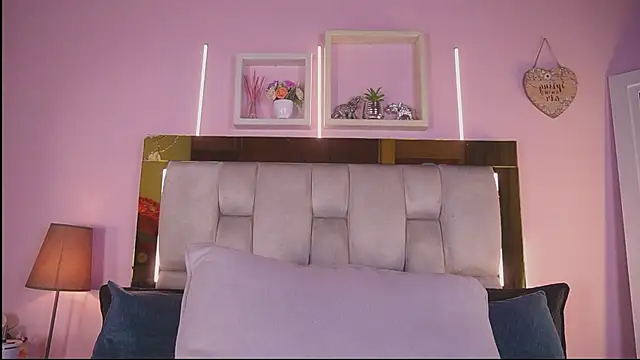 emmy_r webcam