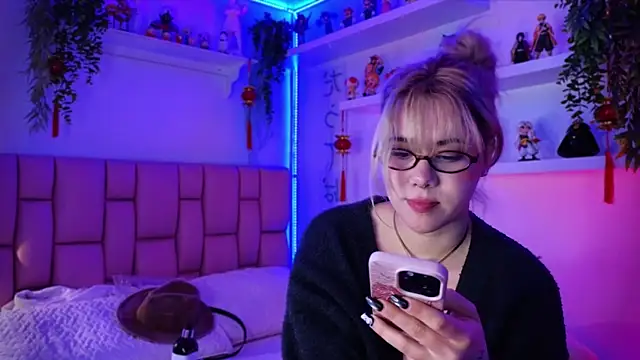 albaismynameX webcam