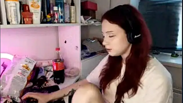 em0emily webcam