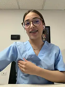 Sweet_Milaa1 webcam