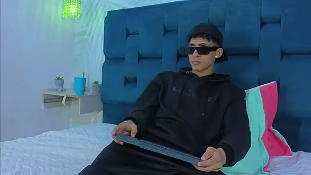 JARED_BOY1 webcam
