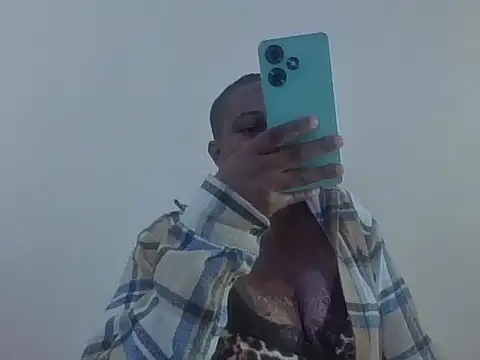 riri-pokey webcam