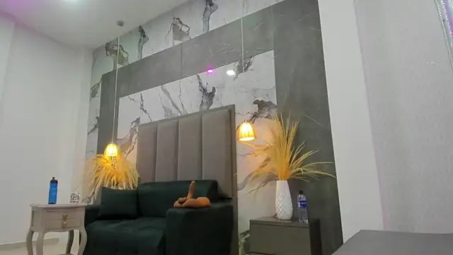 Coral_Rousee webcam
