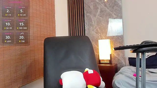 Kasandra_Leon webcam