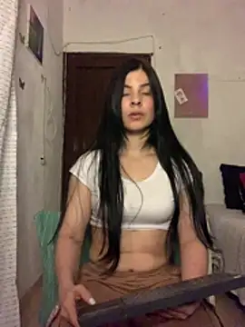 Estefani_32 webcam