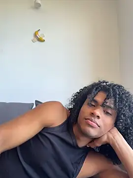 Lucas_eevans webcam