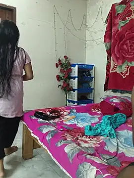 russian_queen_mala_thakur stripchat