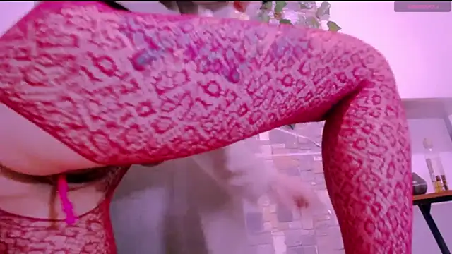 CrazyRousex webcam