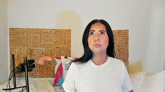 Jackiehmilf52 webcam