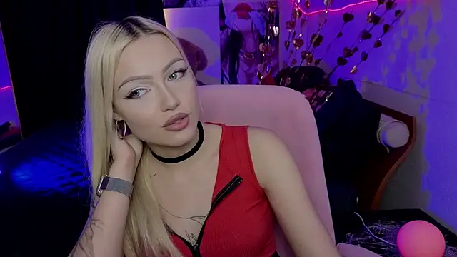 LinaLirian webcam