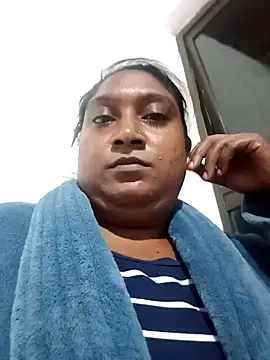 Indianqueen786 webcam