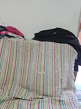 Monita_Med webcam