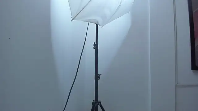Melanie__Evans webcam