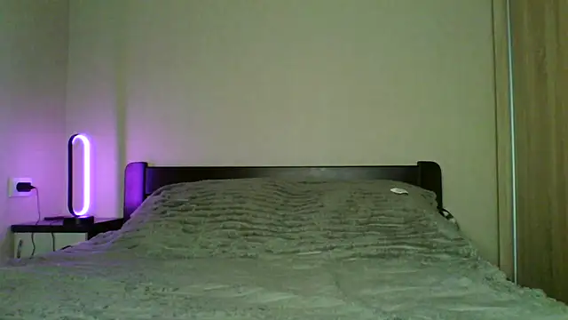 elliza_snow webcam