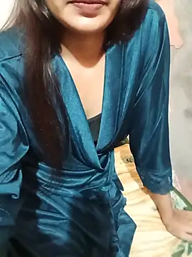 hotty_kavita_ webcam