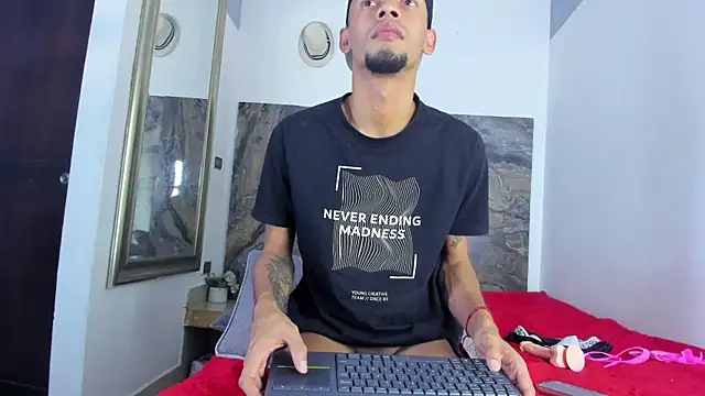 emanuel_26 webcam