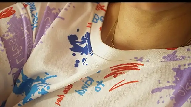 -AyeshaSinghania- webcam
