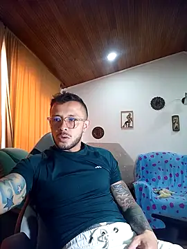 sebastian_horny webcam