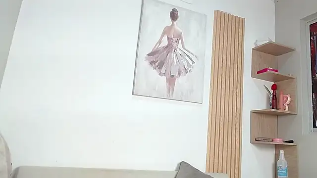 queen_adhara webcam