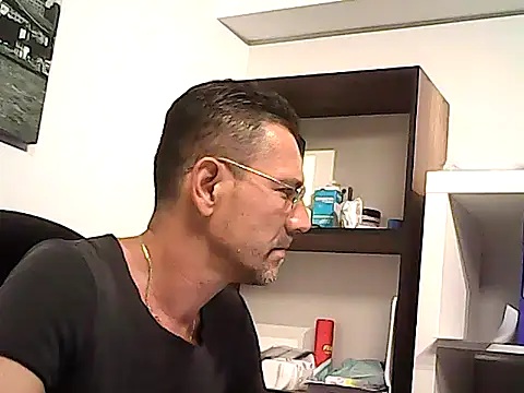 mastercharisma35 webcam