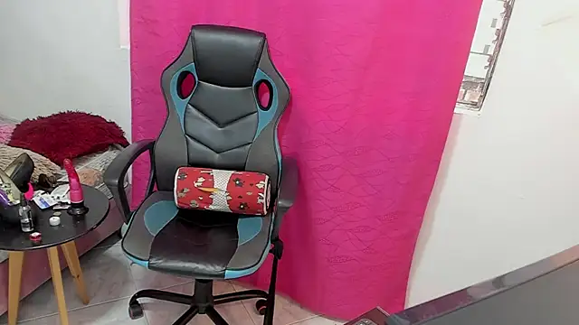 Hanna_long webcam