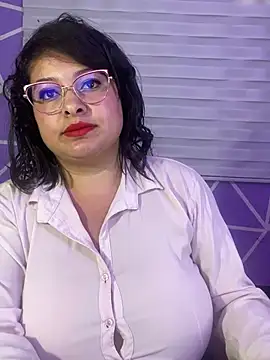MiiaaJoness