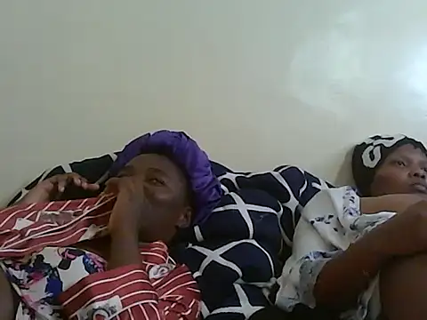roziebeauty webcam