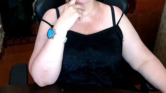 AlisaHot55 webcam