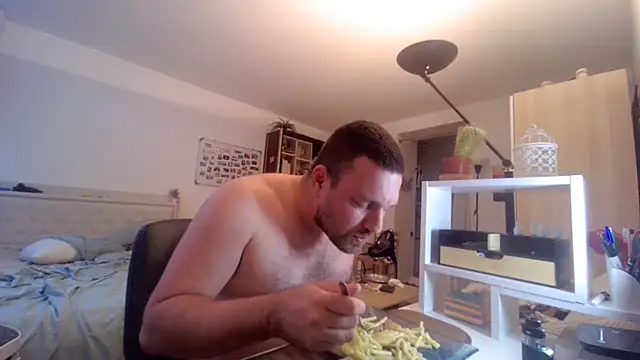 MilitaireDom live sex cam