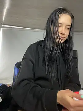 Isabella_21x webcam