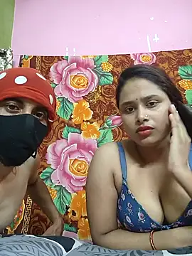 Seducing_couple live webcam