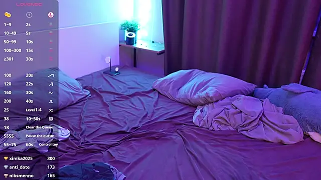 faceless_man20 webcam