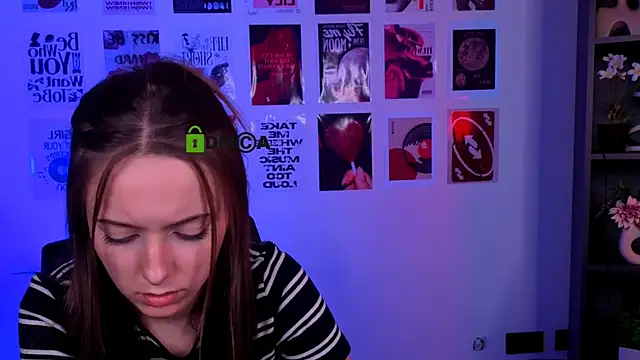 chloe_ley webcam