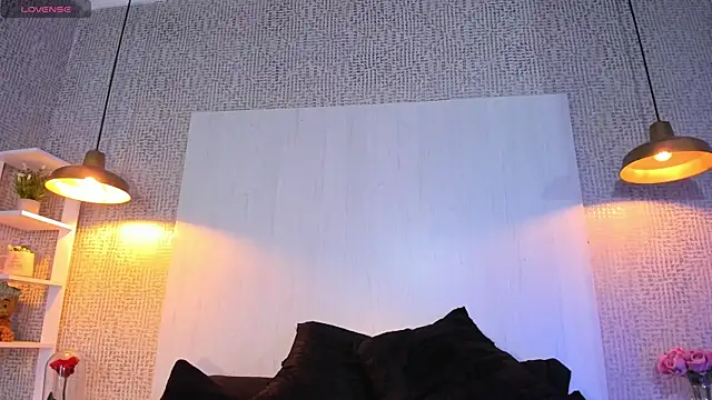 mxli_divine_ webcam