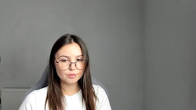 Regina_cute_ webcam