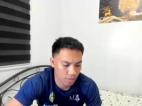 urfucker_vinz webcam