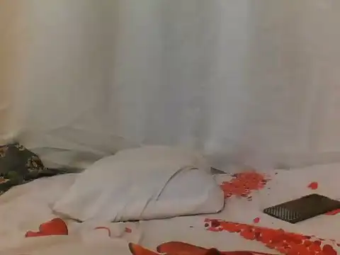 Goldy_petite webcam