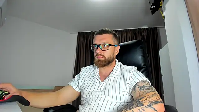 Findom_guy webcam
