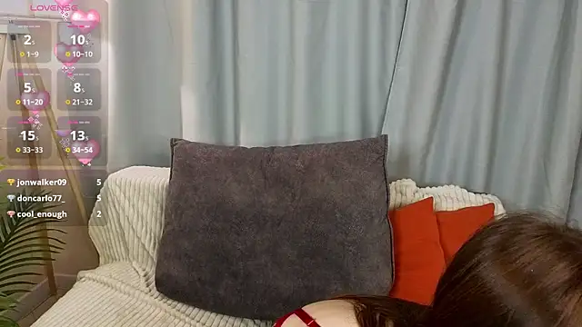 LuraPodraza live sex cam