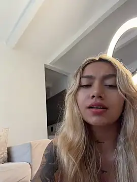 amanda-medrano1 webcam
